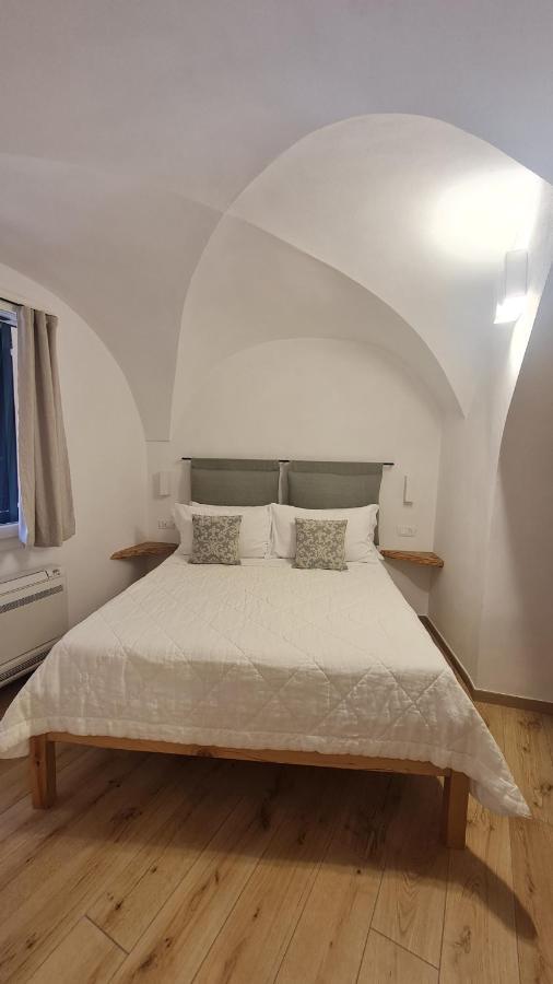 Federico II - Rooms And Breakfast Borgio Verezzi Dış mekan fotoğraf